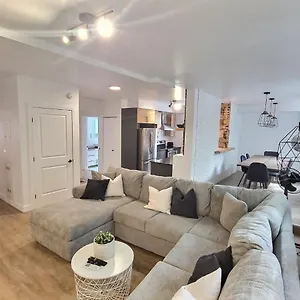 Hidden Gem - Old At Its Best ! Apartment