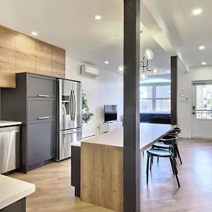 Le 323 Carnardiere Apartment